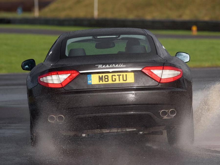  Maserati GranTurismo 2007 года  (UK) (фото 4 из 9)